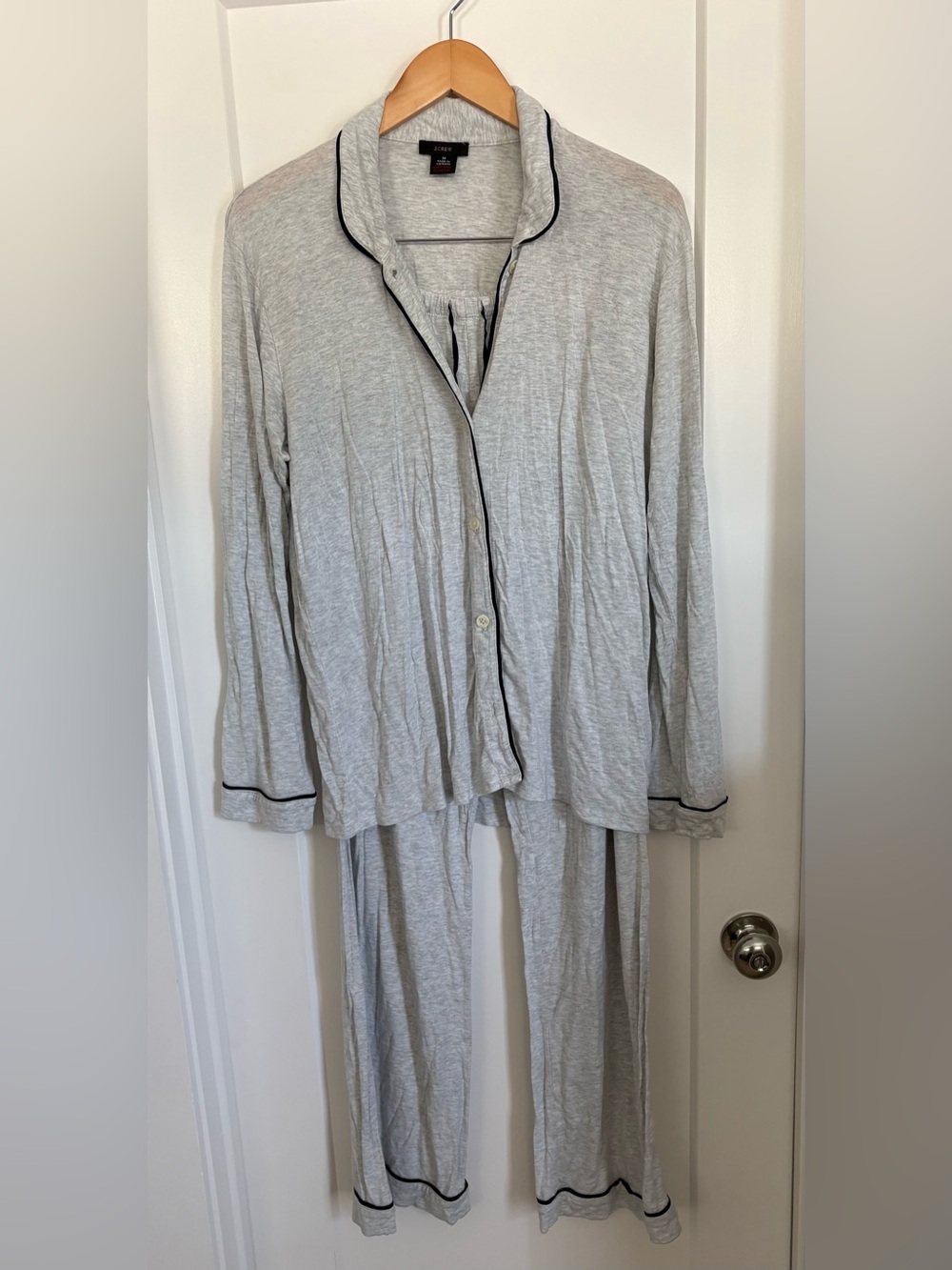 J. Crew Women's Dreamy Pajama Set - Light Gray with Black Piping